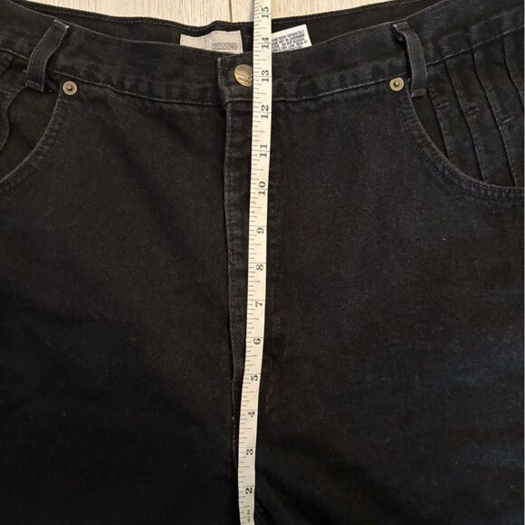 90s vintage French Dressing black high waisted denim shorts - Picture 6 of 11